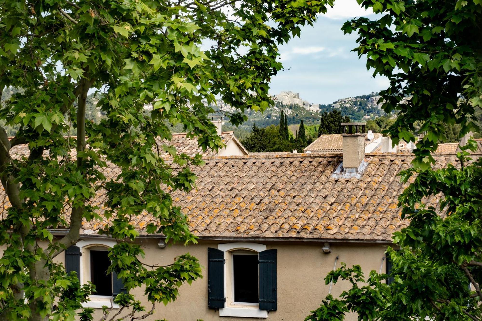 Hotel Les Magnanarelles Maussane-les-Alpilles Exterior foto
